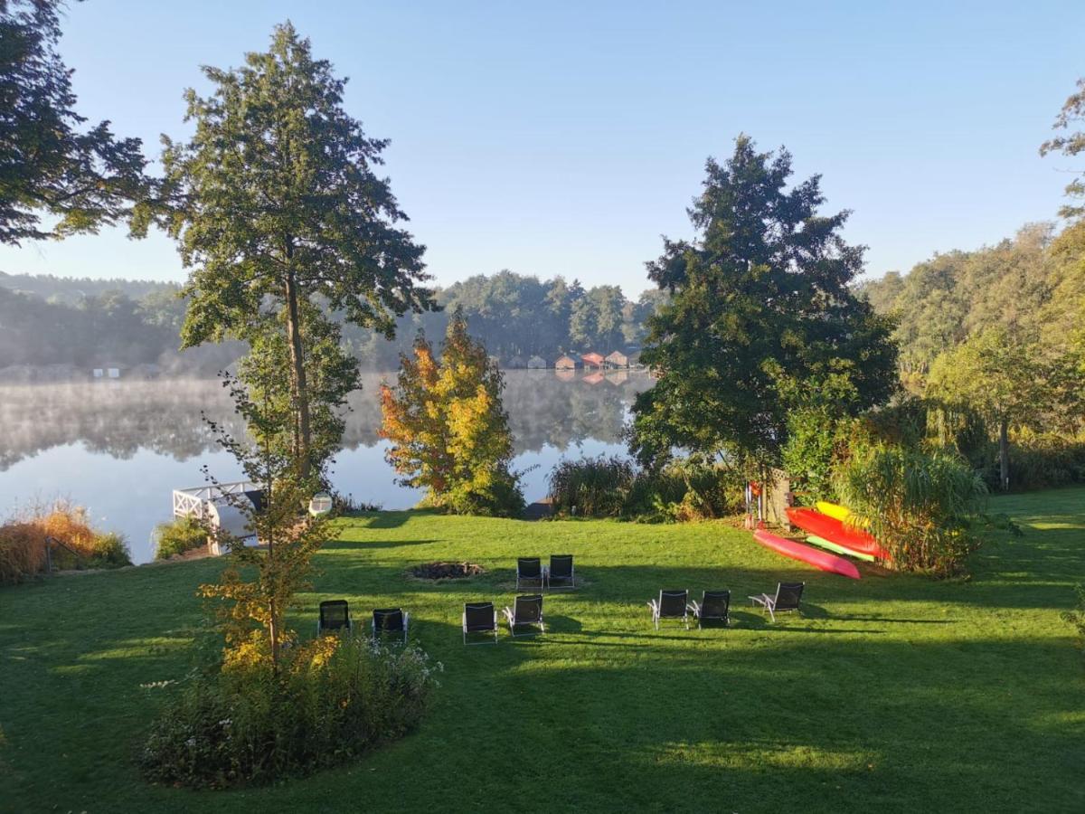 Drostenhaus Feldberg Feldberger Seenlandschaft Buitenkant foto