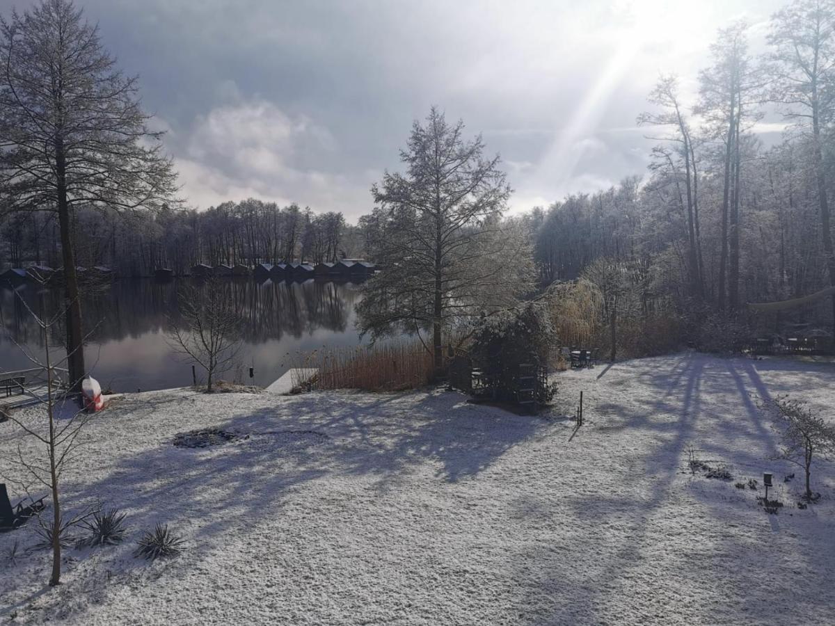 Drostenhaus Feldberg Feldberger Seenlandschaft Buitenkant foto